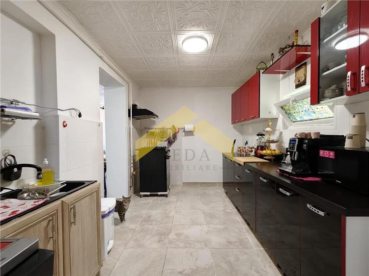 Casă individuală cu 4 camere cu Canalizare în Exterior Nord