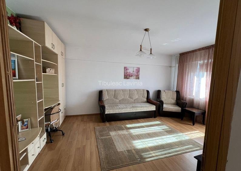 Garsoniera spatioasa, zona Baicului / Doamna Ghica