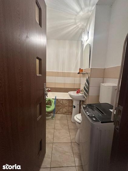 De vanzare garsoniera confort 1, etajul 1,zona Kaufland Nou 29.800euro - 4