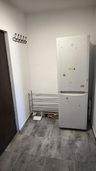 Inchiriez garsoniera Matei, balcon, centrala, mobilat si utilat - 4