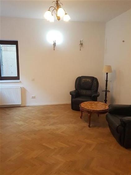 Armeneasca, apartament deosebit, 5 camere, renovat , zona cu acces facil. - 7