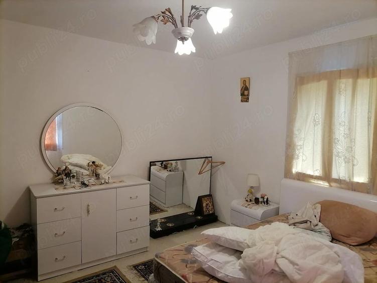 Vila S+P+1, cu teren generos, 11 camere, situata central in Eforie Sud, ideal pensiune - 7