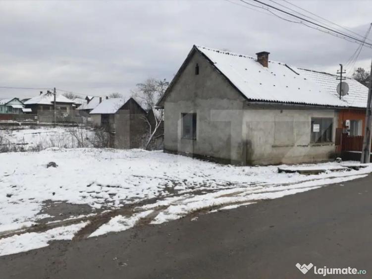 Casa cu teren de vanzare in Uriu - 2