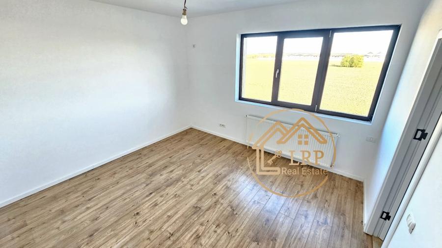 Vila Duplex Moderna P+1 | Tunari Nord | 4 Camere & 3 Bai | Comision 0% - 11