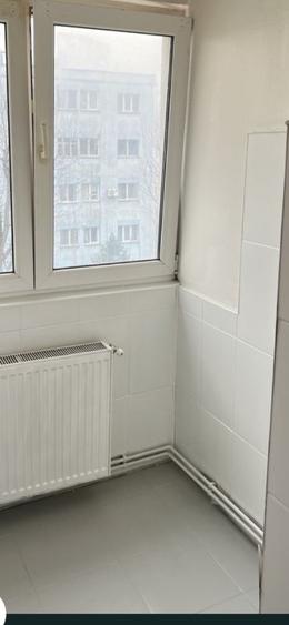 Garsoniera renovata moderna- langa Coresi Mall - 9