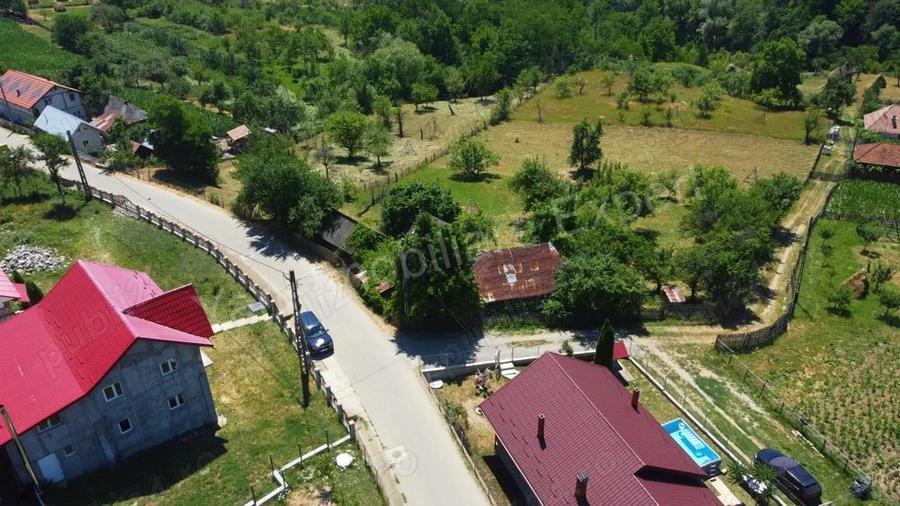 Teren de vanzare in comuna Cicane?ti, sat Bara?ti, jude? Arge?. - 6