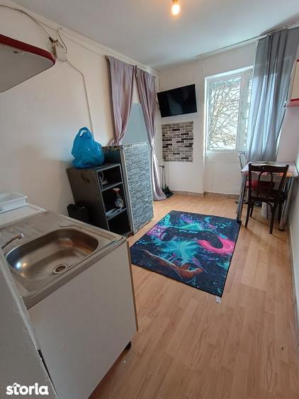 Garsoniera 26m2 de inchiriat / str. Viitorului - 1
