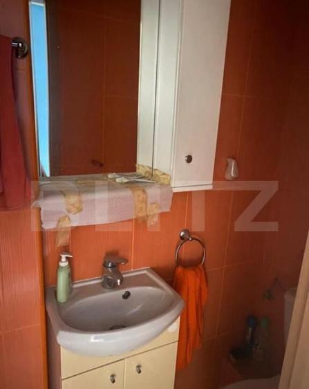 Apartament de vanzare - Semifinisat - Zona Centrala - 4