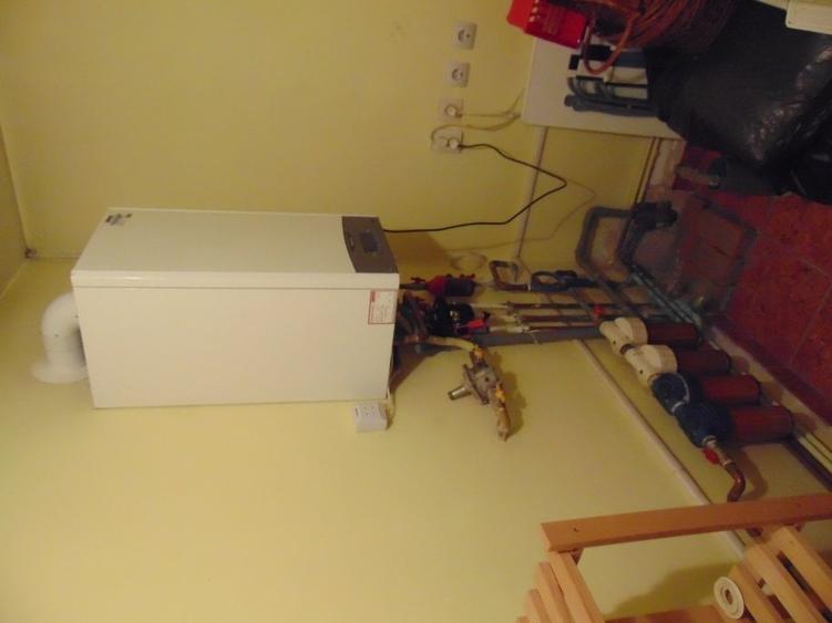 FARA COMISIOANE casa mobilata utilata cu 4 camere + birou P+M 2 BECIURI - 33