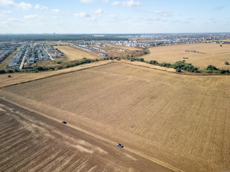 Teren dezvoltare in Tunari - 23