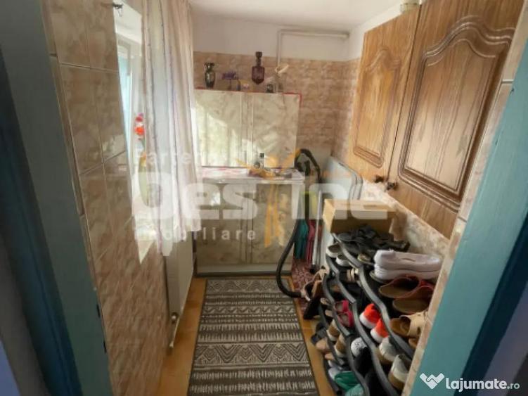 Casa cu 3 camere, garaj ?i curte spa?ioasa zona Giul - 13