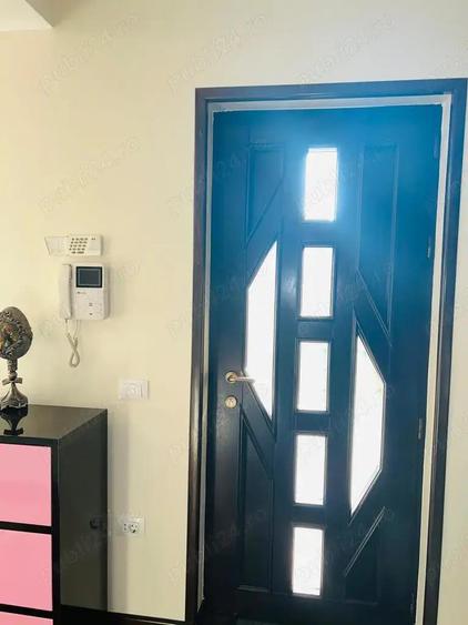 Vand P + 1 intrare Horia - 16