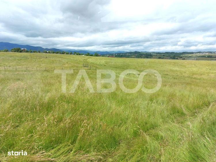 Teren intravilan 800 mp pretabil investitie zona Soma Cisnadie - 1