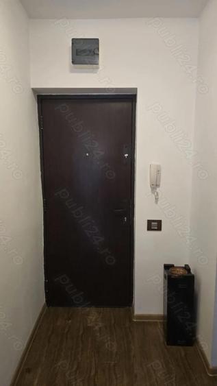 Vand garsoniera vis a vis de Universitatea Hyperion - 2