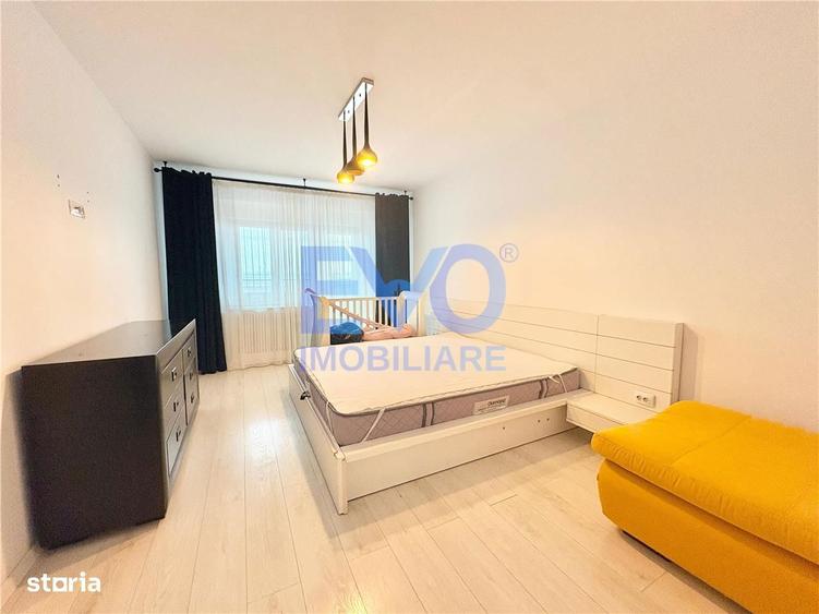 Apartament 4 camere de vanzare, decomandat, boxa, Copou, Iasi - 1