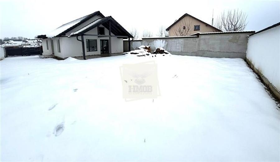 Casa individuala 4 camere 2 bai teren 500 mp la 8 km de Sibiu - 1