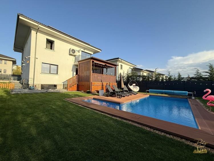 Casa de lux cu 4 camere si piscina de vanzare in Dezmir - Cluj - 1