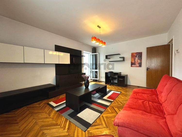 Apartament 2 camere decomandat langa Opera Brasov • 2 balcoane • parcare & beci - 1