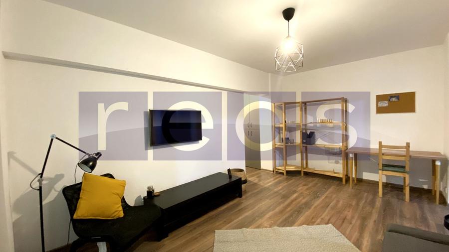 Apartament cu 2 camere semidecomandat în Panduri
