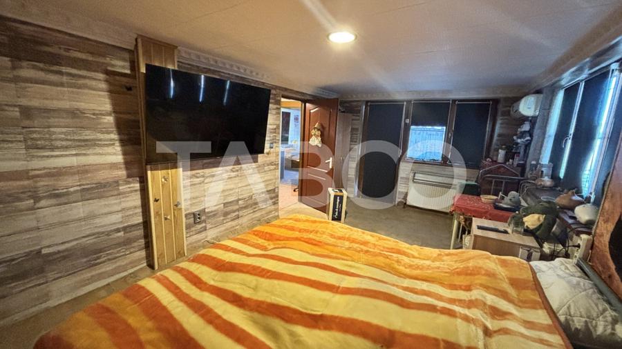 Casa individuala de vanzare 4 camere 184 mp utili zona Mihai Viteazul - 3