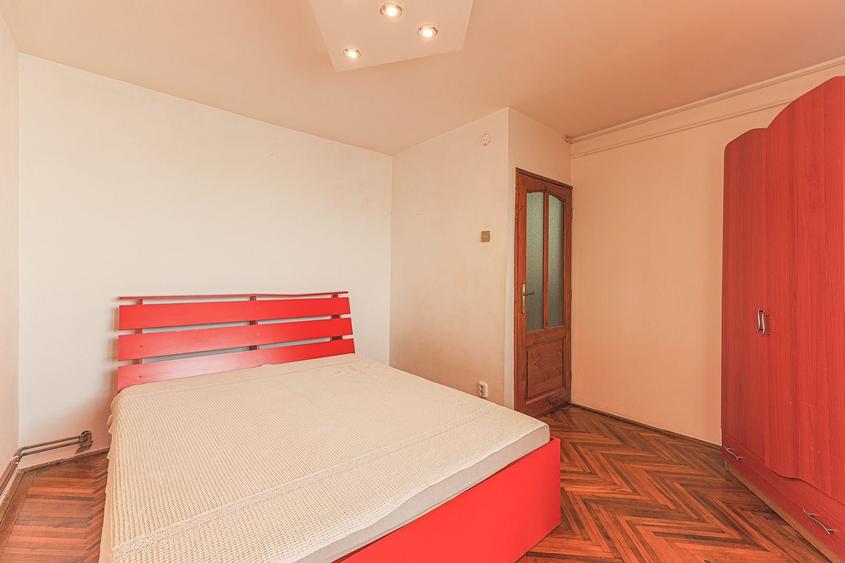 Rezervat! Apartament 2 camere, decomandat, 64 mp, etaj 4/4 - 6
