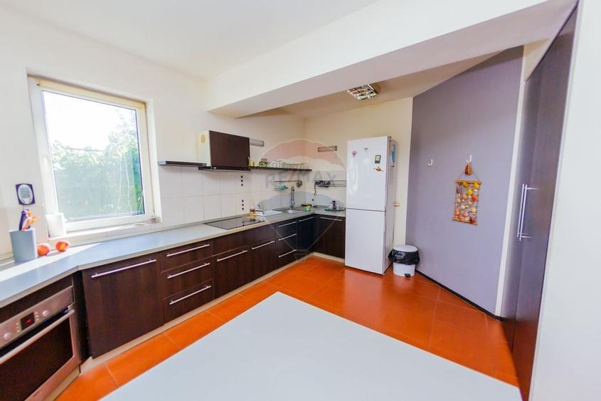 Casă în Bozânta Mare de vânzare - 6