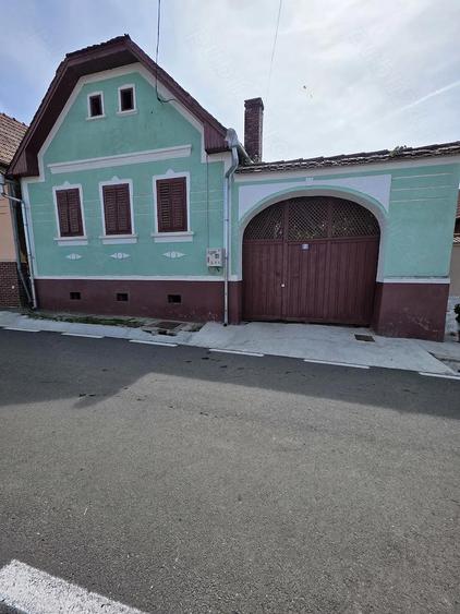 Casa de vanzare in comuna Calnic - 1