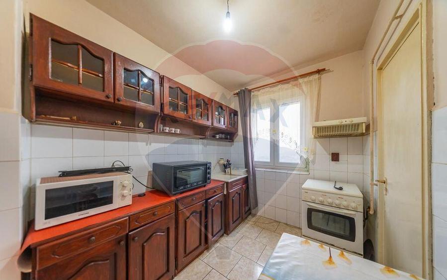 Apartament de vanzare 3 camere Chisineu Cris - 7