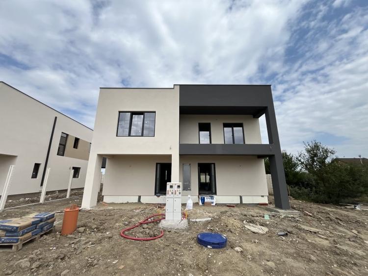 Ultima Jumatate, Comision 0%, 4 Camere - 1