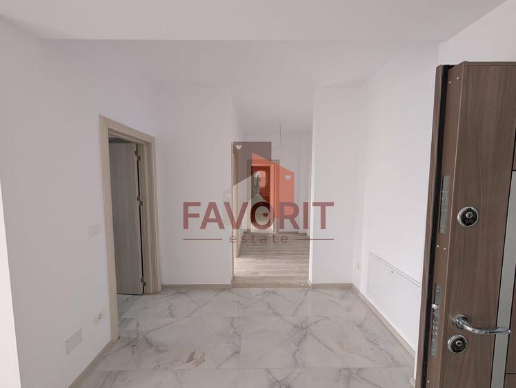 Langa ESO. 73 mp. Bloc nou cu lift. - 2