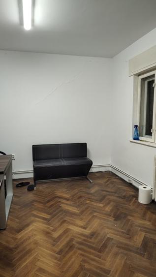  CASA BIROURI 100 MP.  MILITARI - UVERTURII - 3 CAMERE  - 10