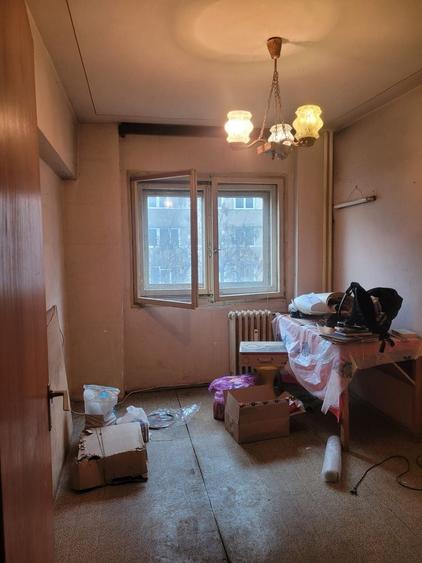 Apartament 3 camere de vanzare Drumul Taberei, Valea Ialomitei - 5