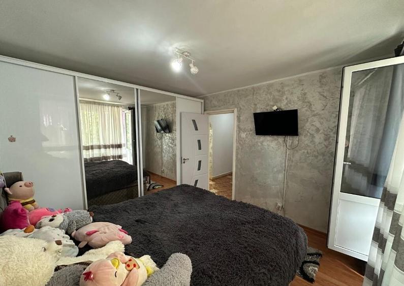 Apartament 4 camere - Izvorul Crisului - 8