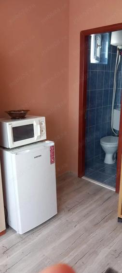 inchiriez garsoniera zona pia?a Nicolina exact ca in poza - 1