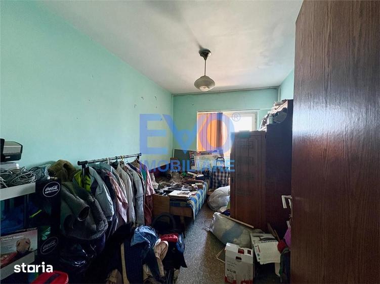 Apartament cu 3 camere decomandat în Independenței