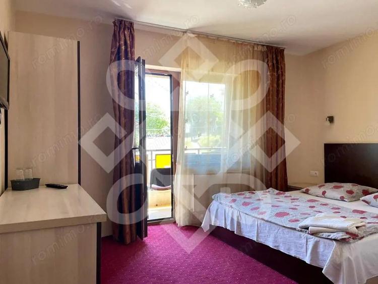 Pensiune cu 7 camere de vanzare in Baile 1 Mai - 11