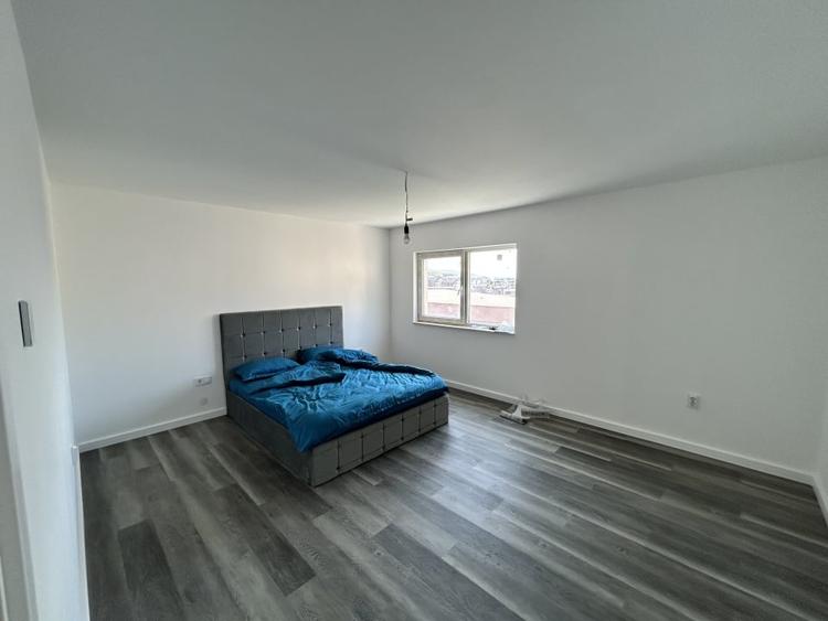 PENTHOUSE 4 camere 160mp, Terasa+balcoane 143mp View panoramic Zona Panemar - 12