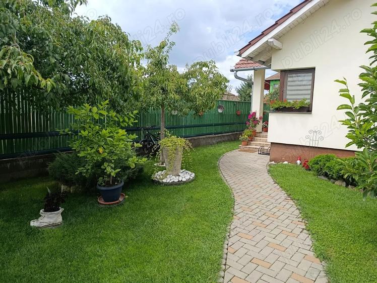 Casa de vanzare !!! - 9