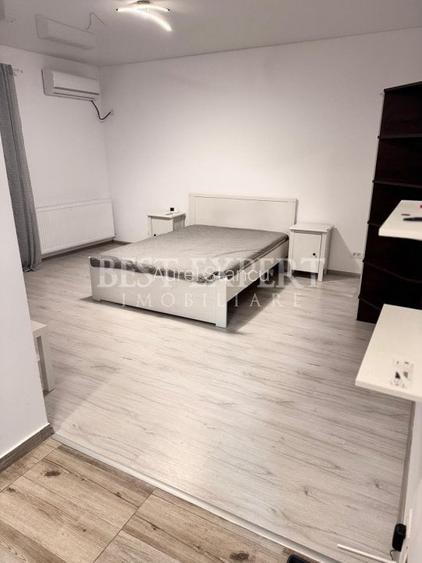 Garsonieră decomandată în Theodor Pallady Garsonieră decomandată în Theodor Pallady