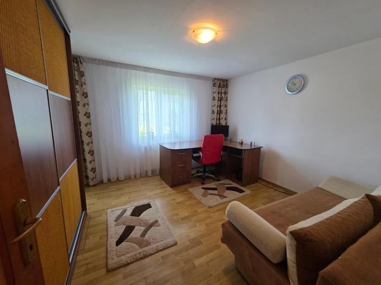 Nicolae Grigorescu, 10 minute metrou si parc IOR, pe strada Malva, - 19