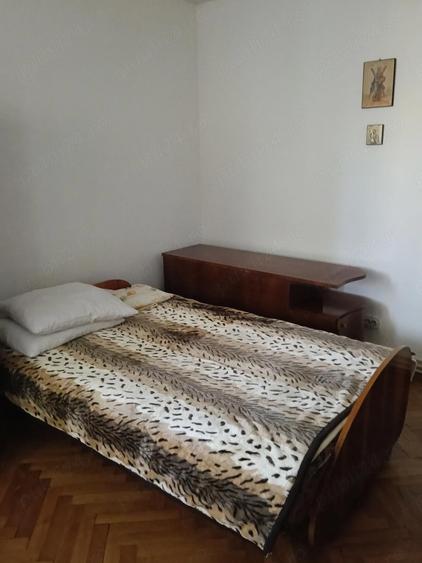 Inchiriez apartament 3 camere situat langa Spitalul jude?ean - 7