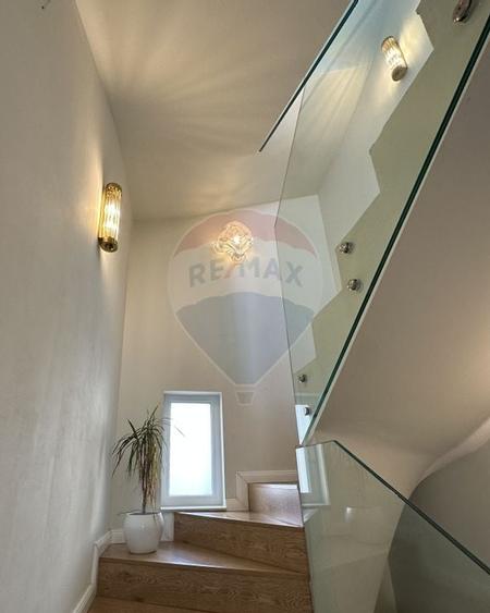 Vilă exclusivistă de închiriat în Andrei Mureșanu - 4