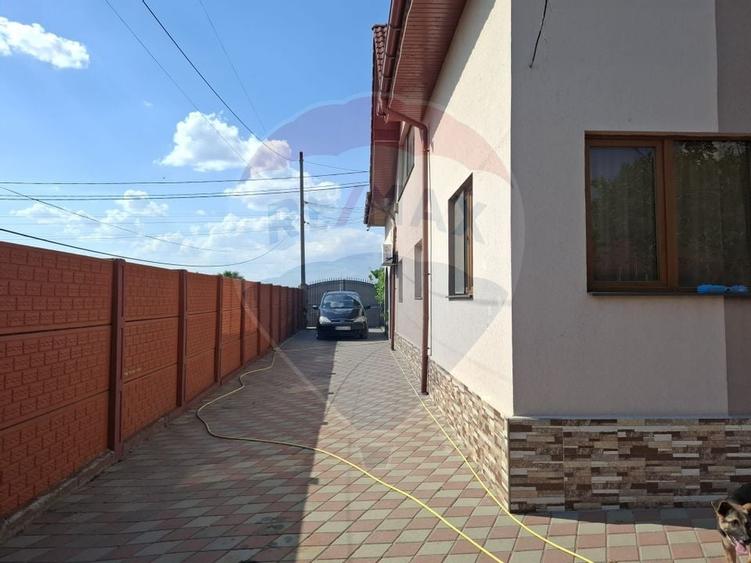 Casa / Vila cu 6 camere de vanzare in zona Calea Severinului - 12