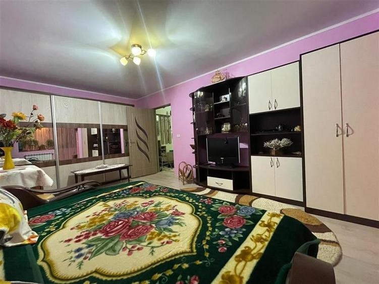 Apartament cu 2 camere de vanzare zona centrala Tulcea - 2