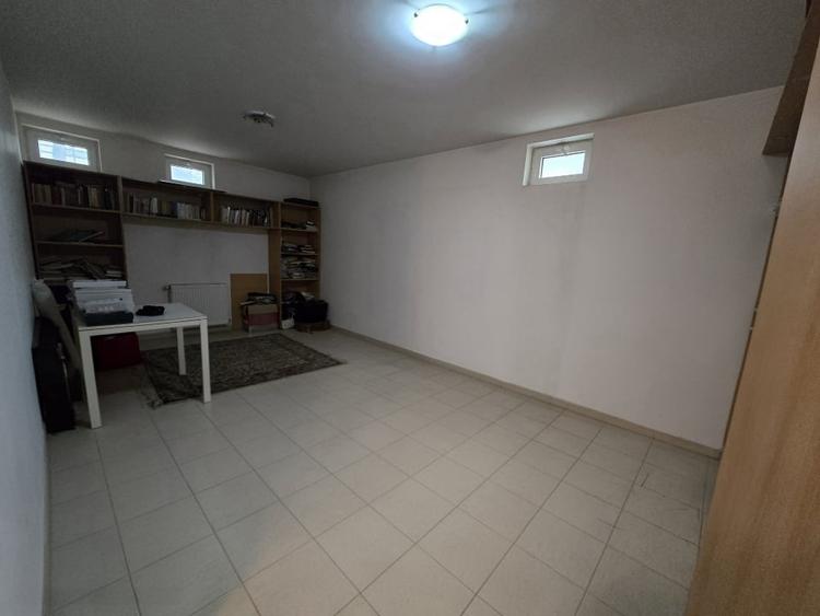 Apartament pe 2 etaje l curte de 187 mp  HERASTRAU - 7