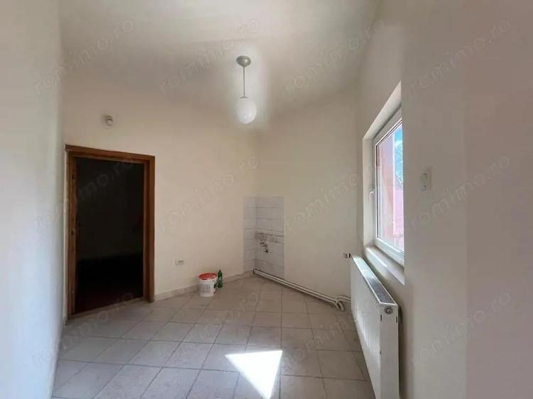 Spatiu Comercial | 4 Locuri de parcare. - 10