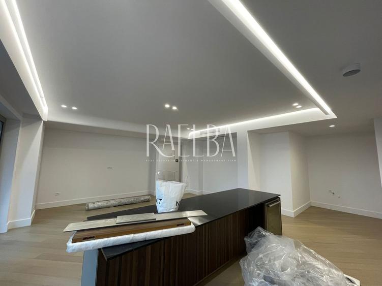 | 3 camere | Cortina 126 | De vânzare | - 2