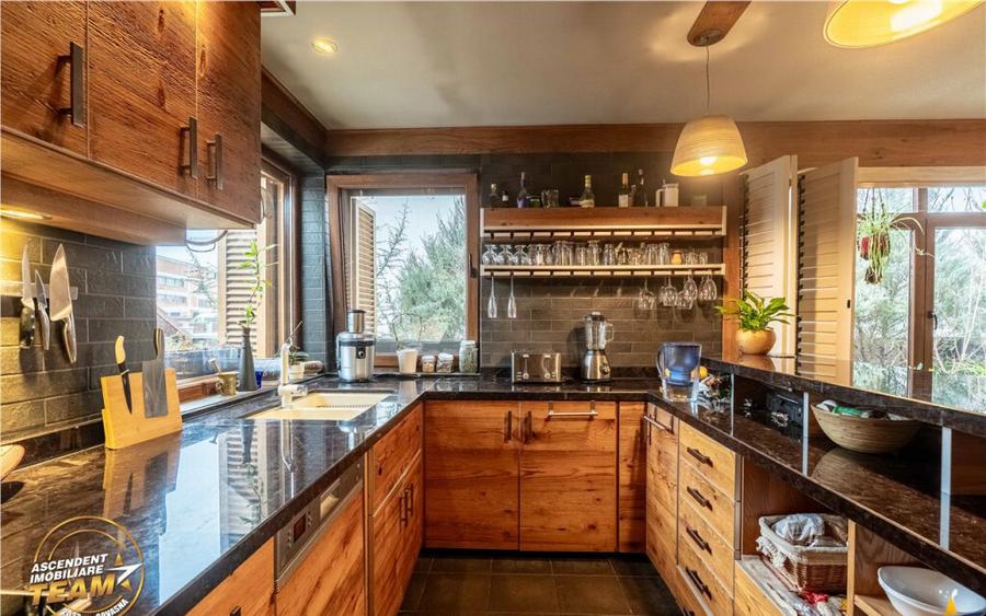 Rafinament,liniste si unicitate:Rezidenta remarcabila,Sfantu - 9