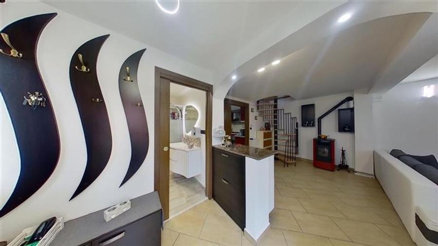 TUR 3D! Refugiu rafinat in Schei, Casa cu 3 camere amenajata cu stil, Brasov - 7