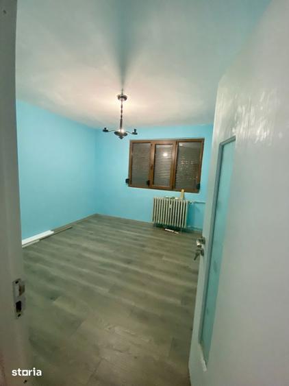 Apartament decomandat 4 camere Mic 20 - 7